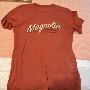 Magnolia Brick Red Tee